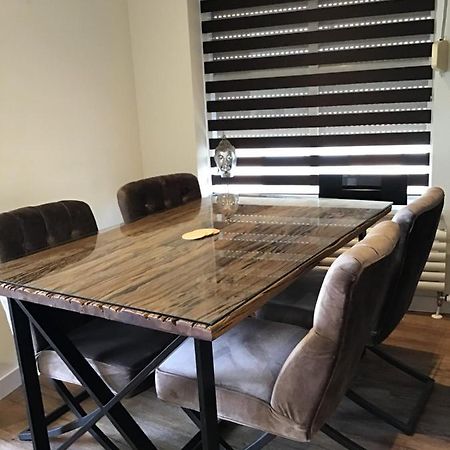 Chic Appartement In Sas Van Gent Екстер'єр фото